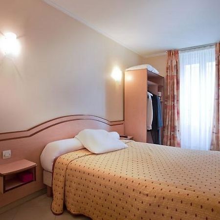 Marciano Hotel Gare Du Nord Paris Chambre photo